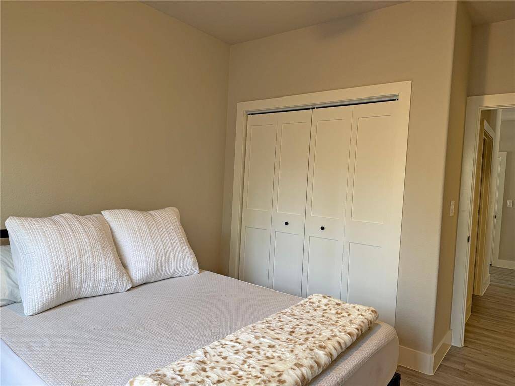 Secondary bedroom