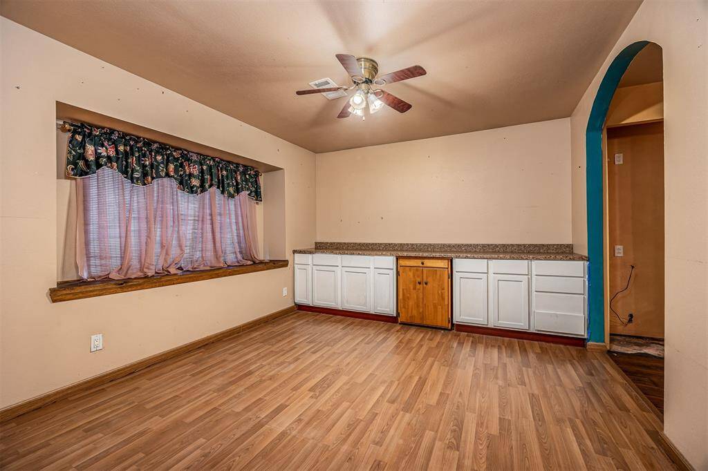 Formal Dining