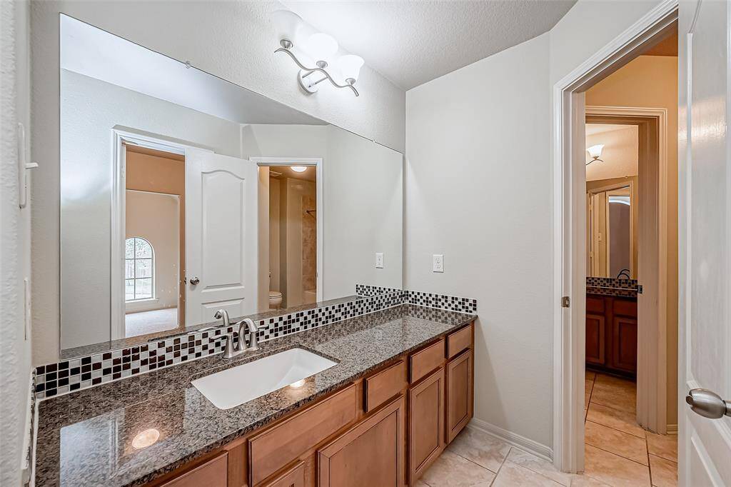 Jack and Jill bathroom between bedrooms 2 and 3