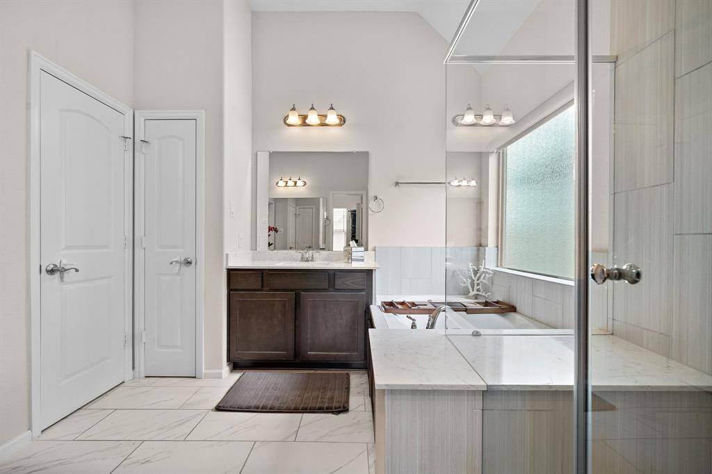 Primary Bathroom with seperate tub & shower