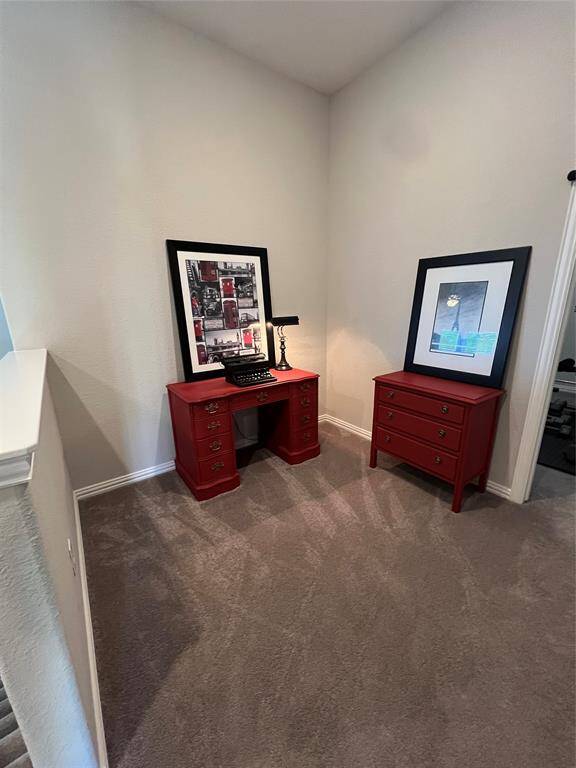 Second level loft provides additional home study space.