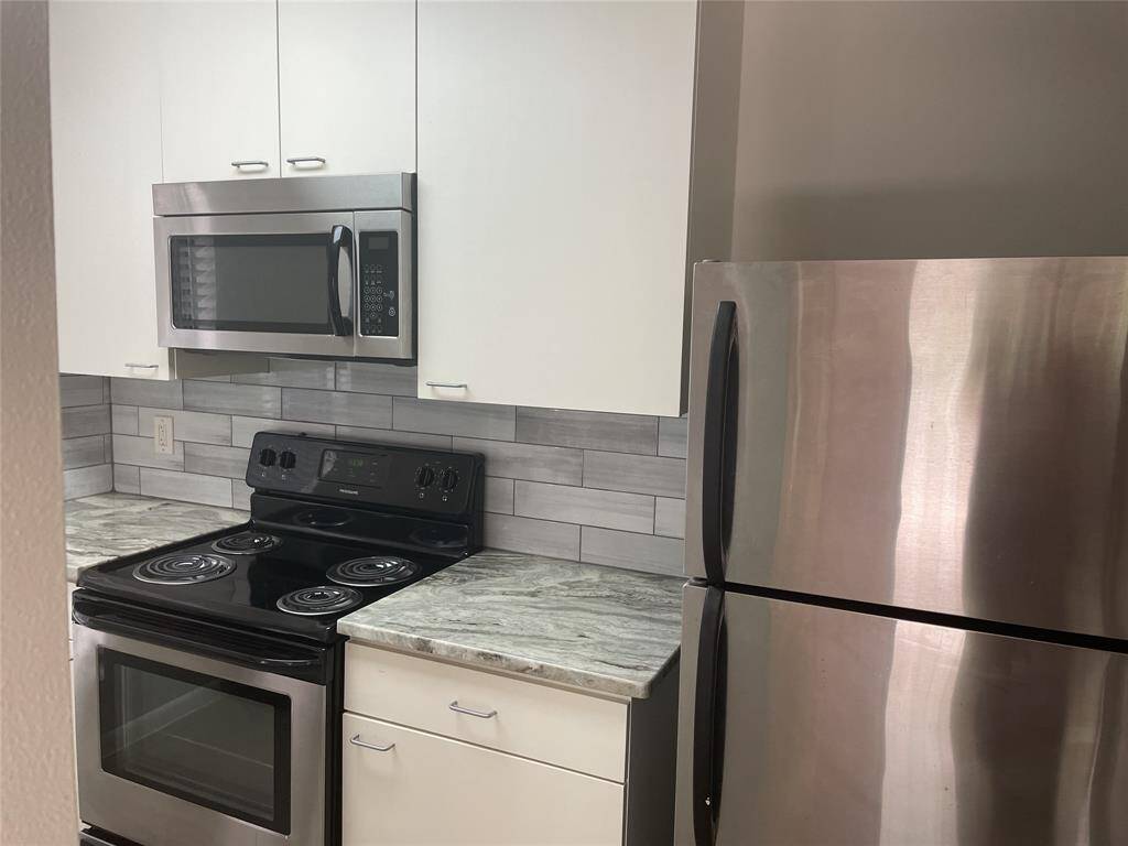 Electric range and microwave