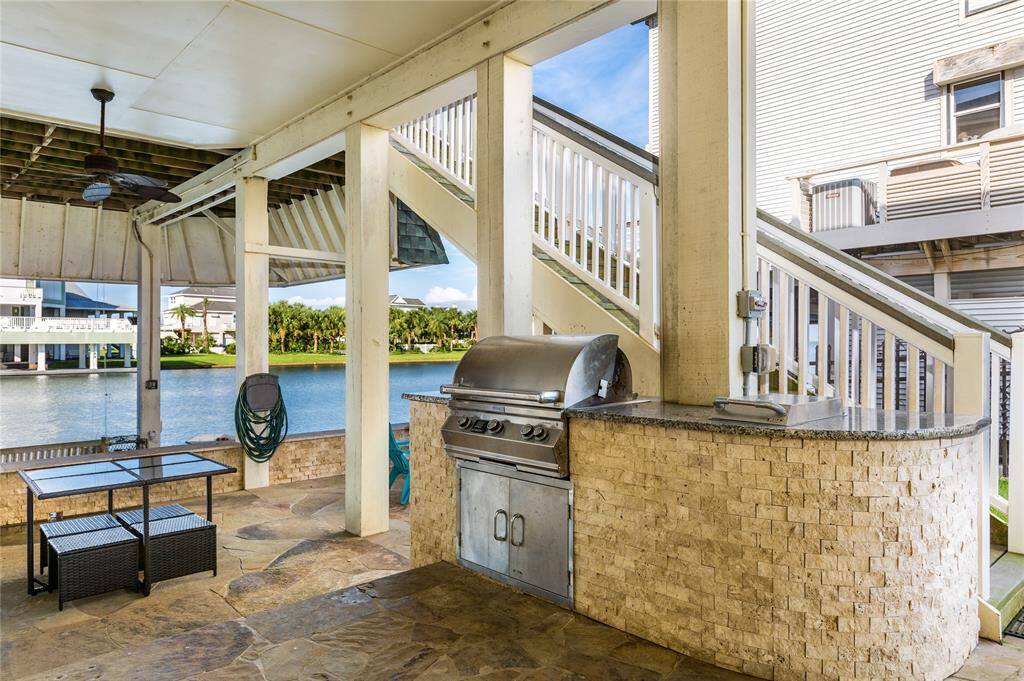 Outdoor grill / canal side