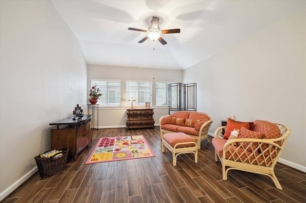 From landing on the second floor, you find a huge open space that could be a game room, study, extra versatile space can be used to fit your needs and lifestyle.