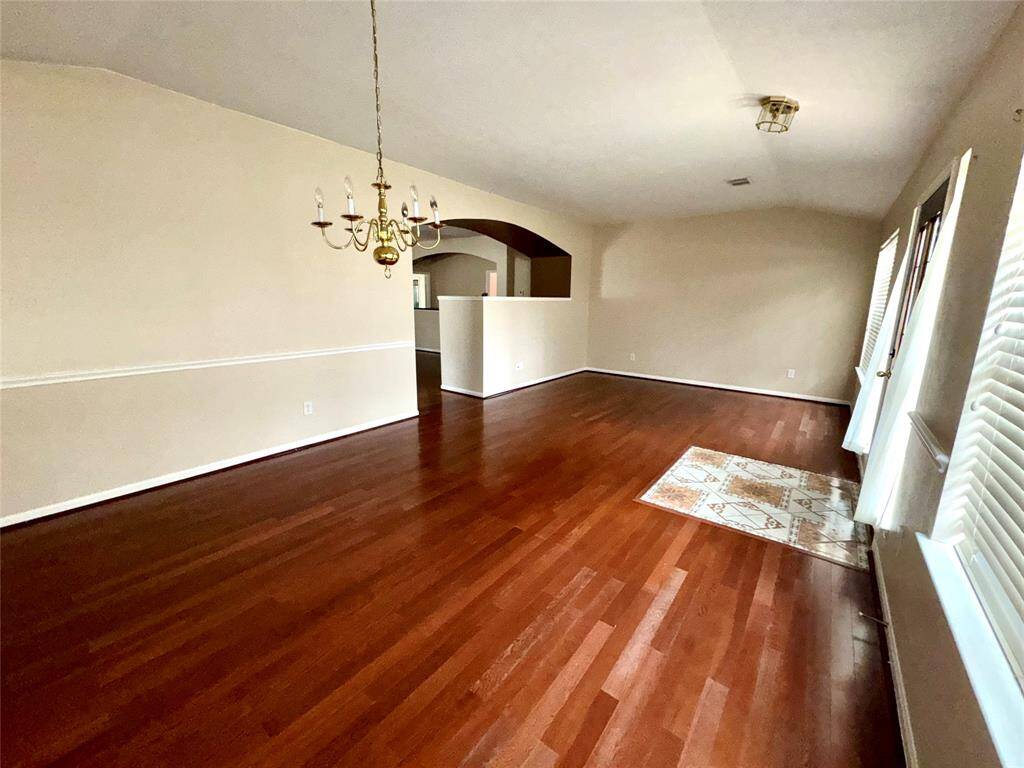 Dining/living room combo