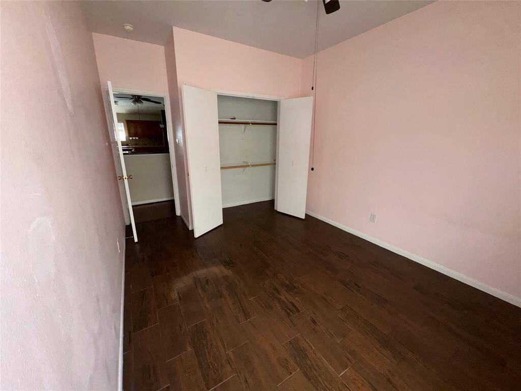 Bedroom #1