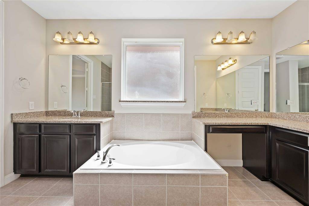 Primary tub