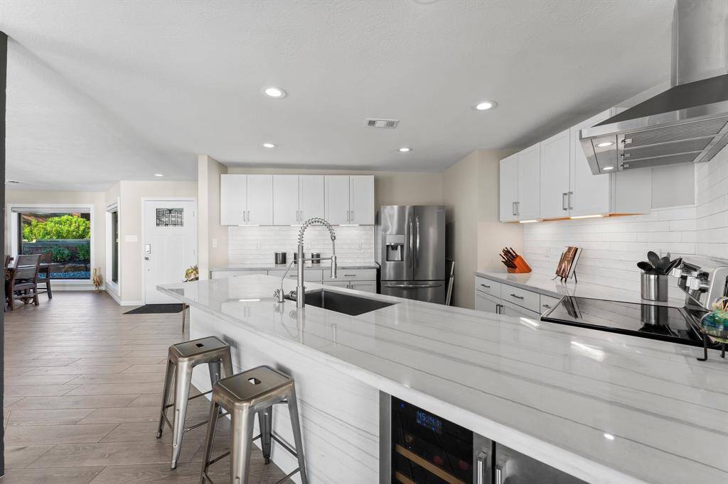 Another view of the breakfast bar in the kitchen