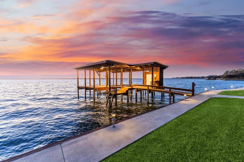 Boat house