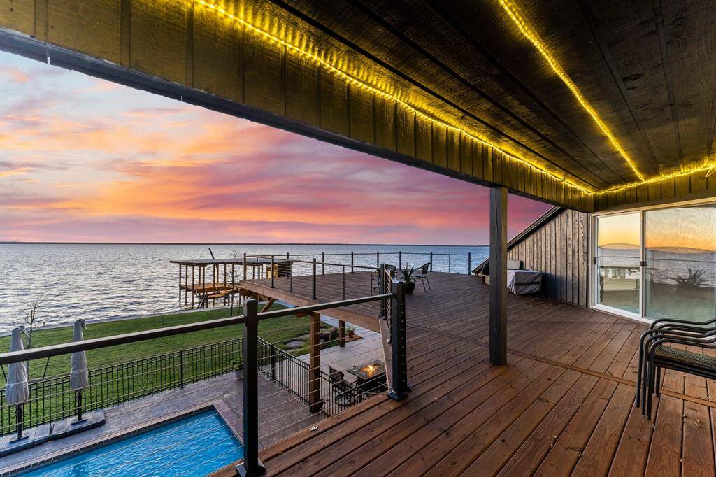 Upstairs deck