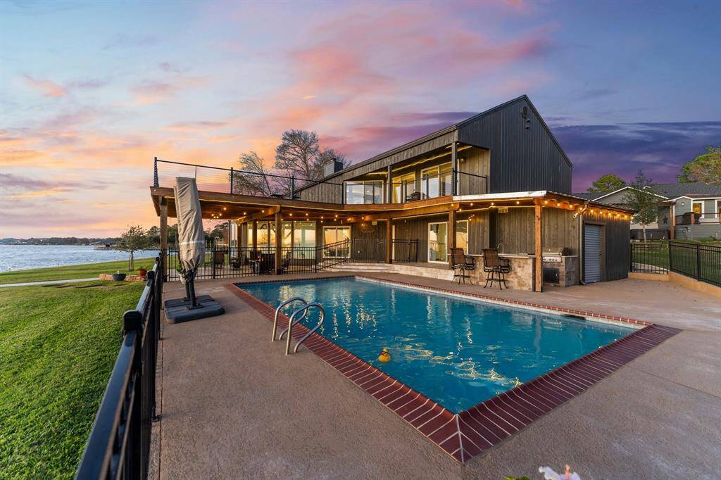 Heated pool