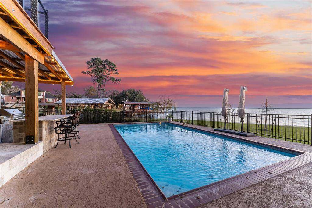 How about this view and sunset??