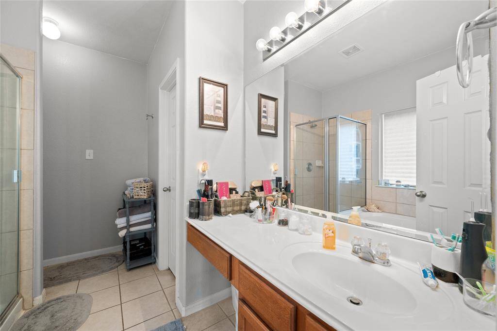 Lots of counter space