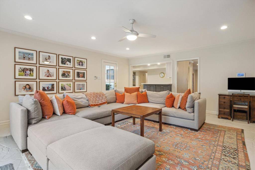 Huge family room!