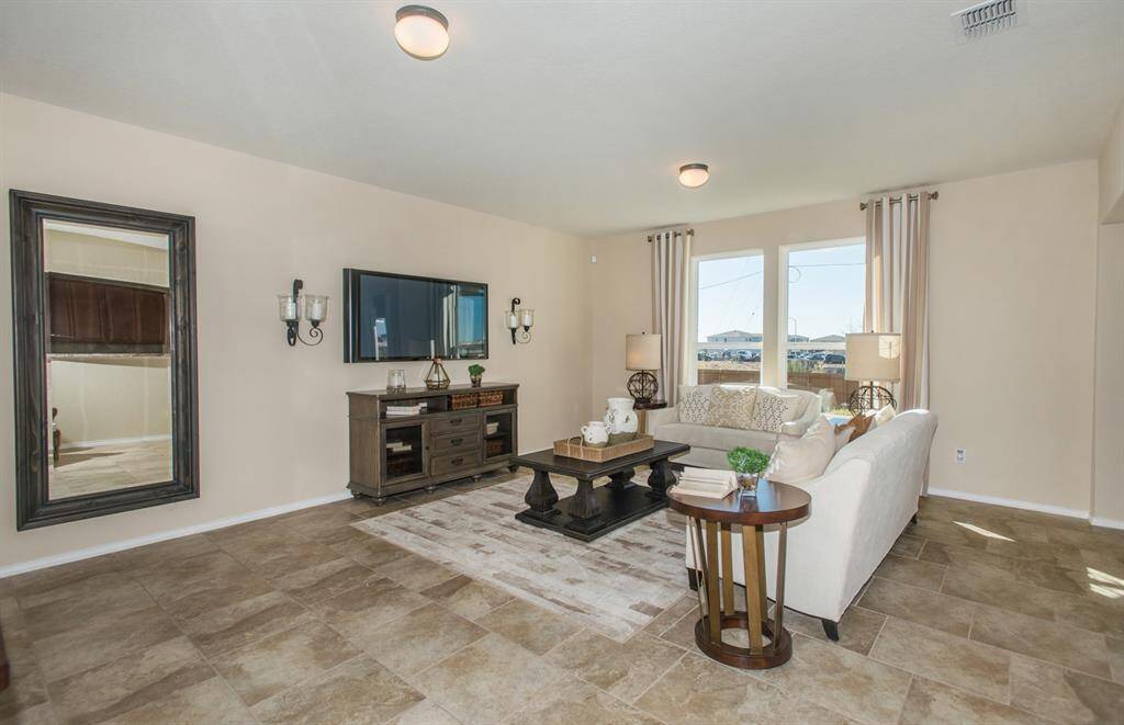 MODEL HOME images may NOT be consistent with the finished product