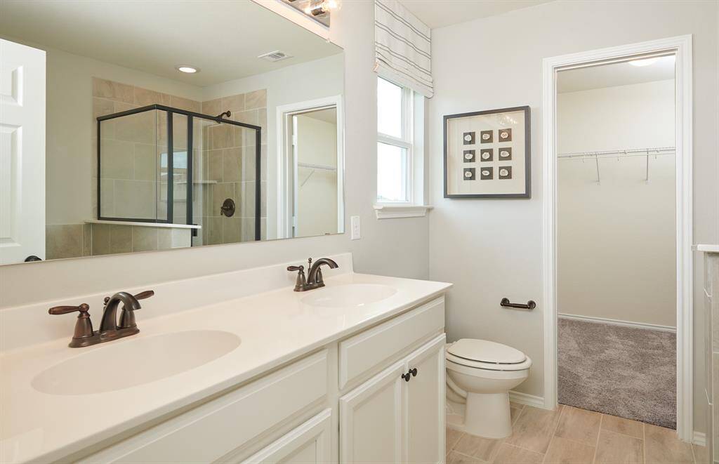 MODEL HOME images may NOT be consistent with the finished product
