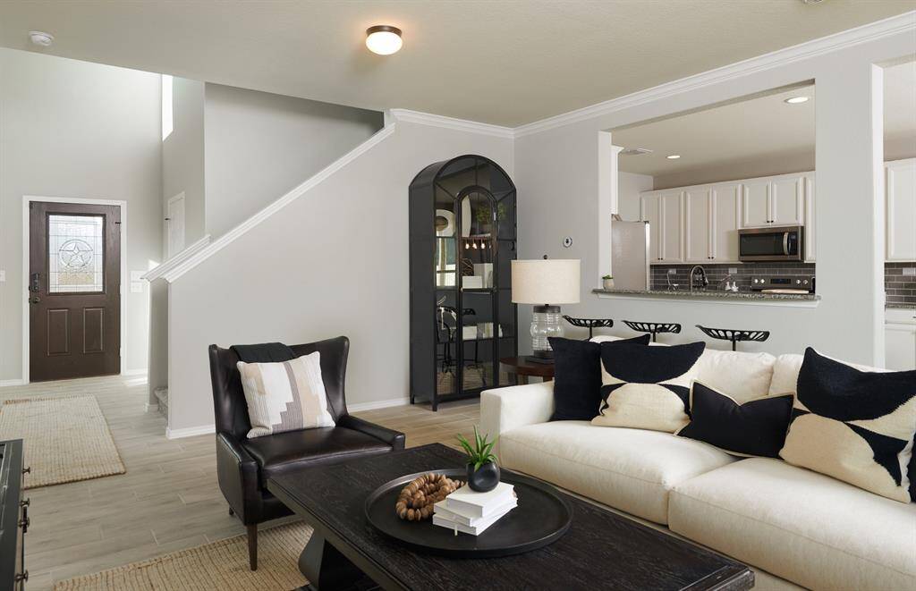 MODEL HOME images may NOT be consistent with the finished product