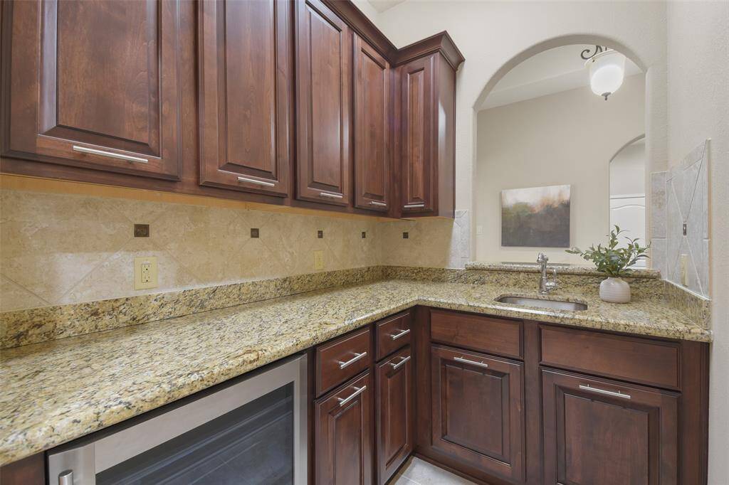This home has so much entertainment space. Host all of your family parties!