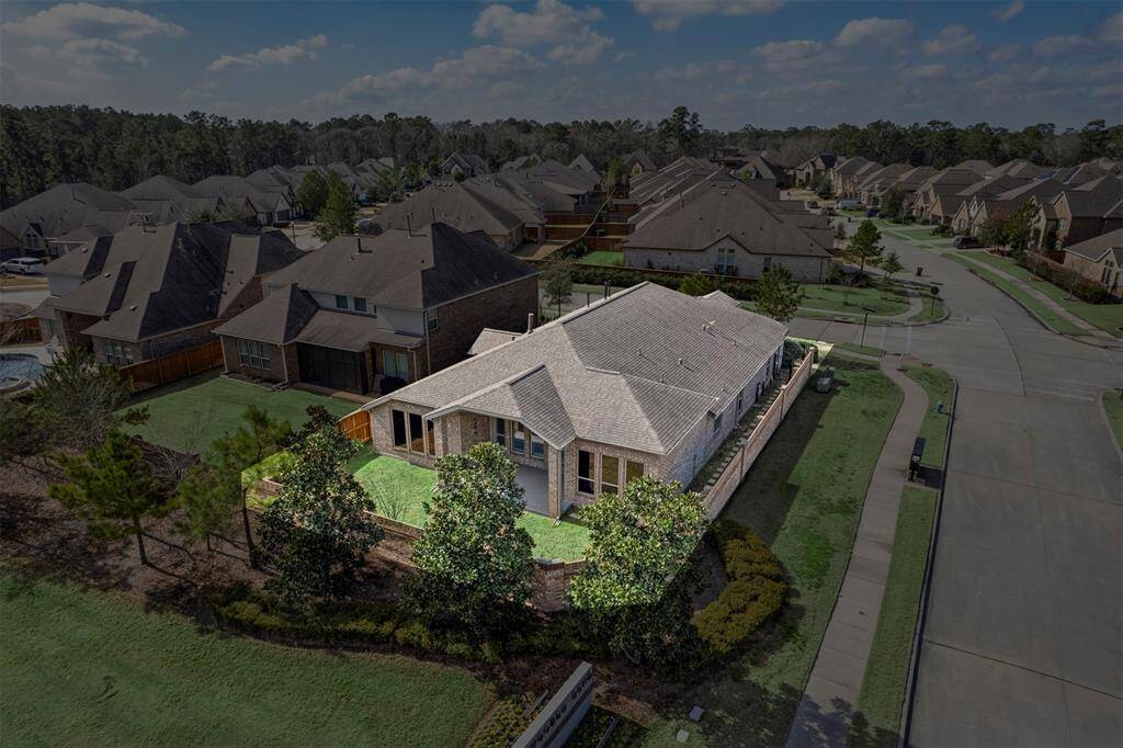 Aerial view showing no back neighbors.