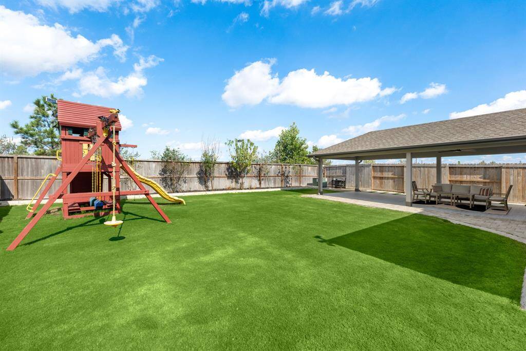 This breathtaking view is right from your very own backyard! Enjoy the serene and calming view from the comfort of your covered patio as your kids and furry friends run around.