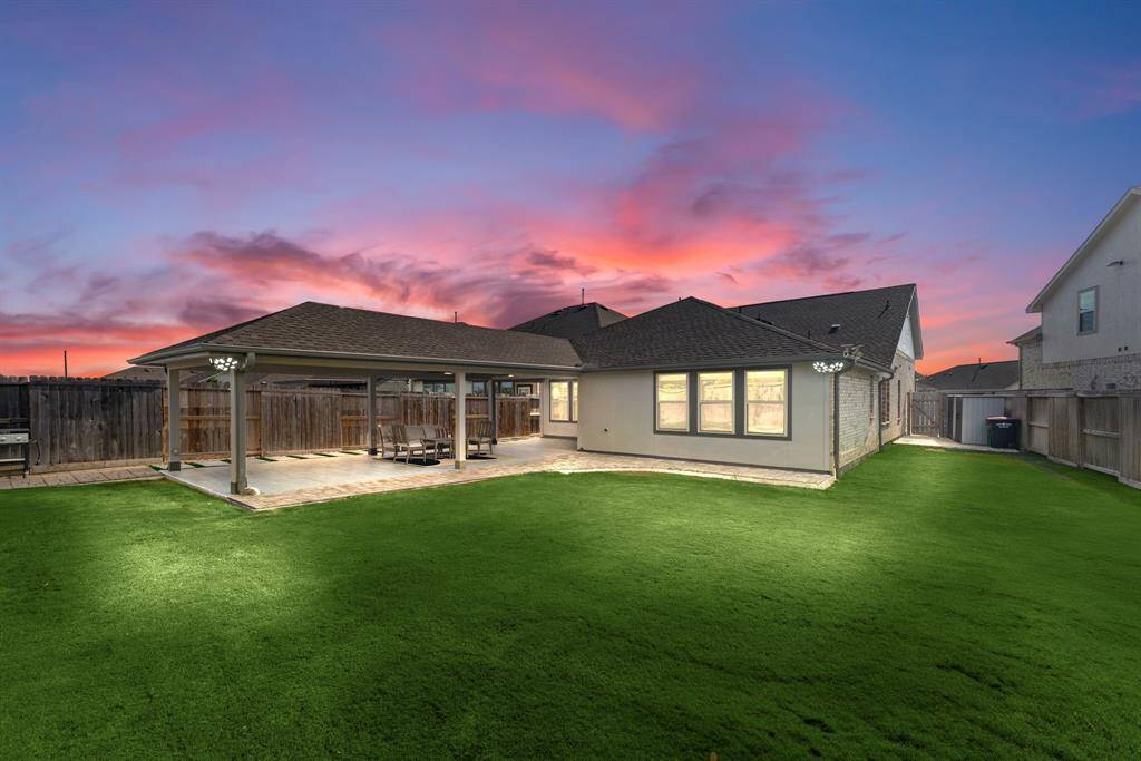 This breathtaking view is right from your very own backyard! Enjoy the serene and calming view from the comfort of your covered patio as your kids and furry friends run around.