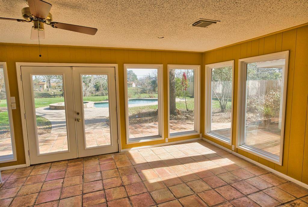SUNROOM