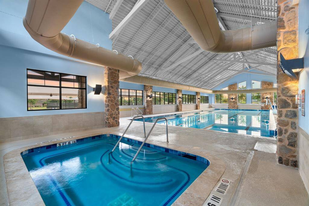 Rest your sore muscles after a day of tennis in this relaxing spa, the perfect way to unwind and rejuvenate."