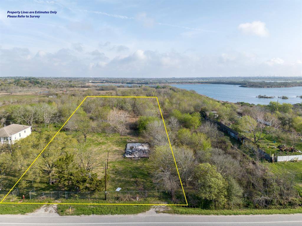 150' of Highway 6 Frontage, zoned GENERAL COMMERCIAL
