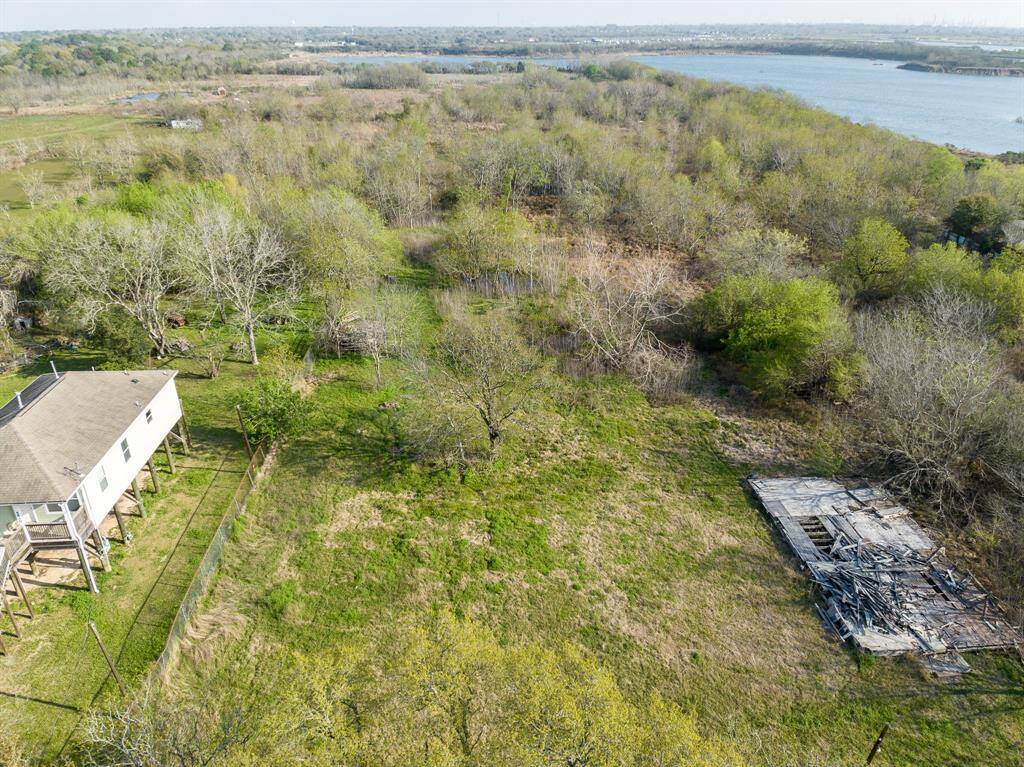 Near Highland Bayou and Galveston Bay