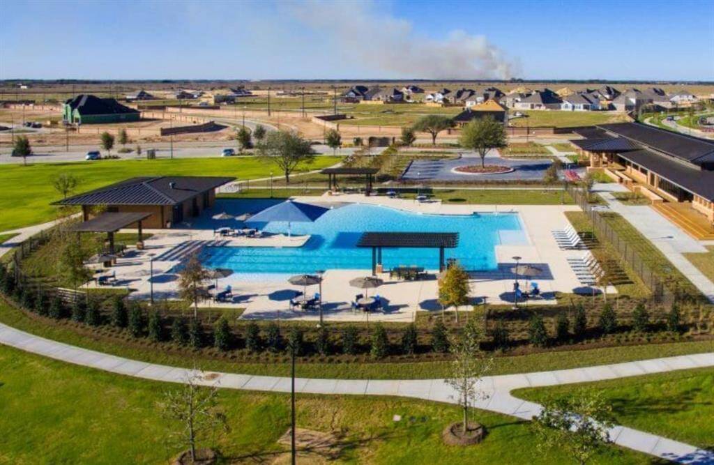 Elyson offers a ton of amenities including his resort style lap pool