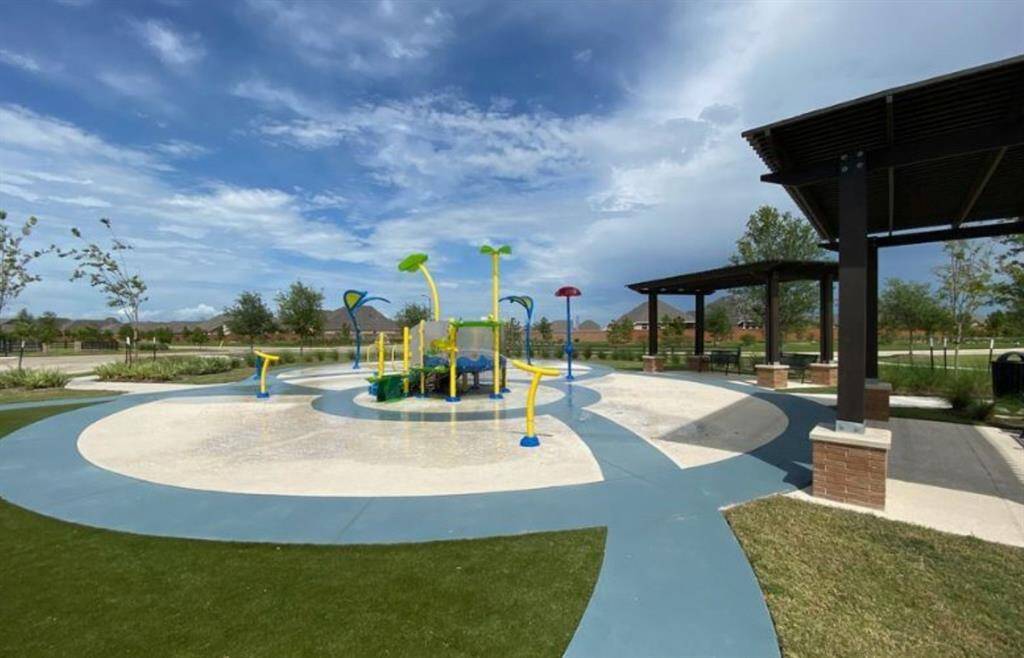 Splash pad