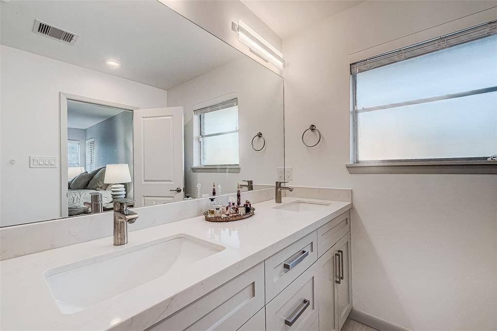 There are two sinks and nice counter space.