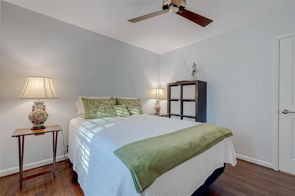 Another view of the secondary bedroom.