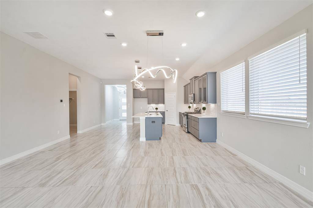 Plenty of space for your large dining table.