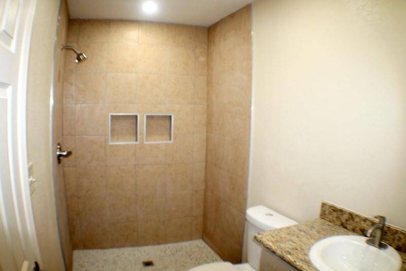 PRIMARY BEDROOM BATH