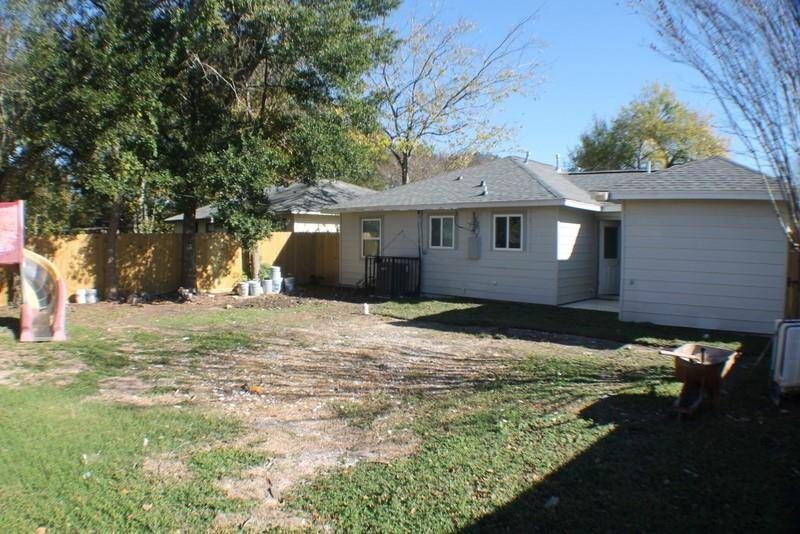 LARGE BACKYARD