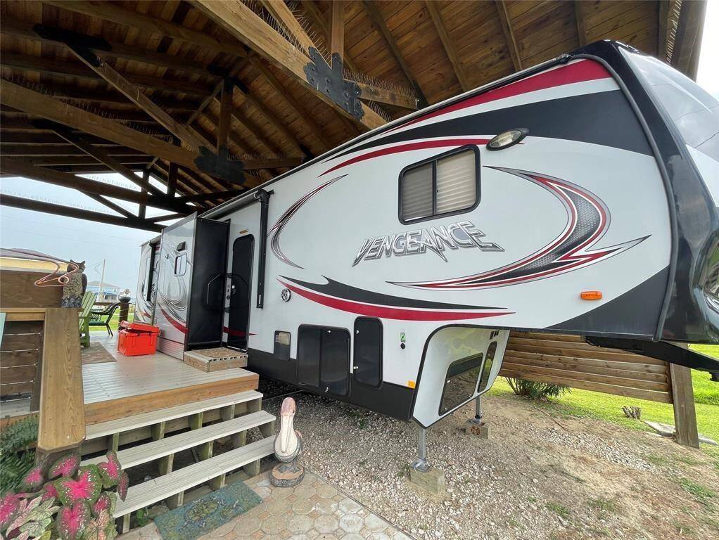 2016 Vengeance 377