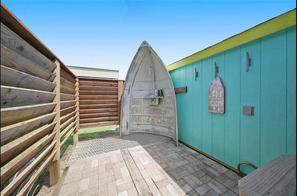 Custom outdoor shower with hot & cold water