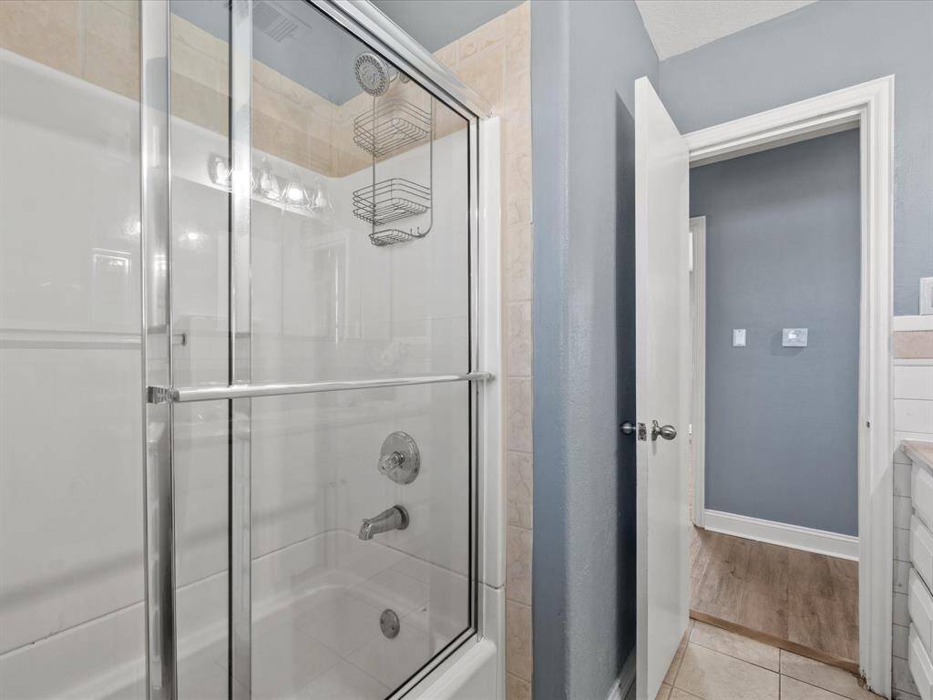 Bath shower combo