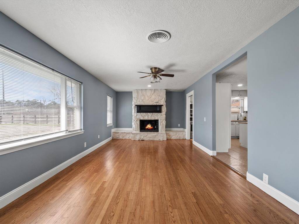 Living room with gas fireplace