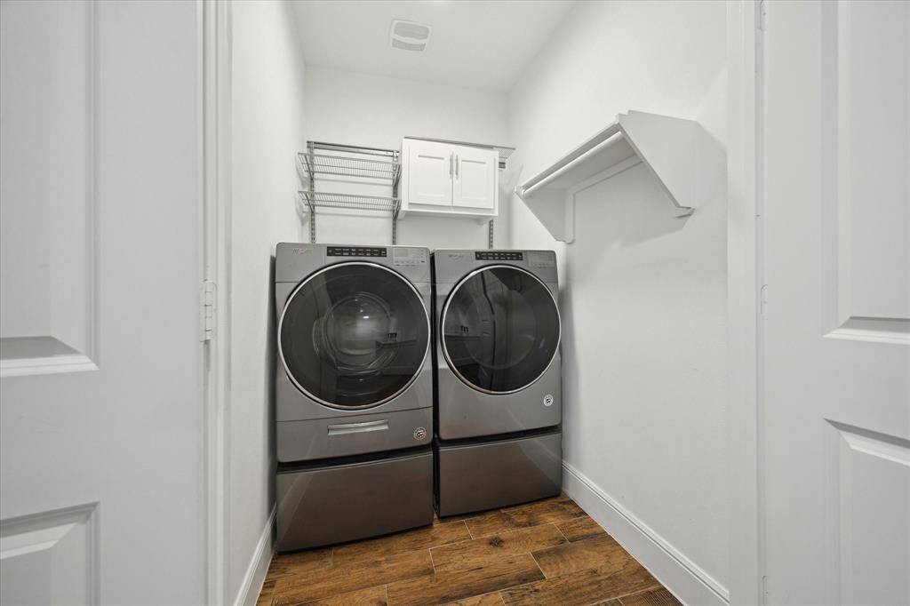 laundrette closet, commodious racks, double doors.