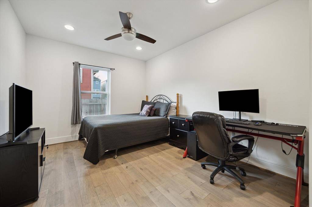 11x14 first floor bedroom. shared bath, carpetless, large closet.