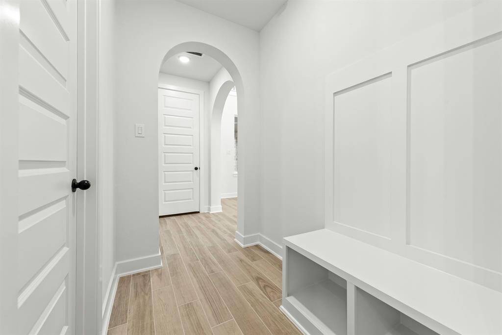 Representative photo. Home under construction. Design selections and colors may vary.