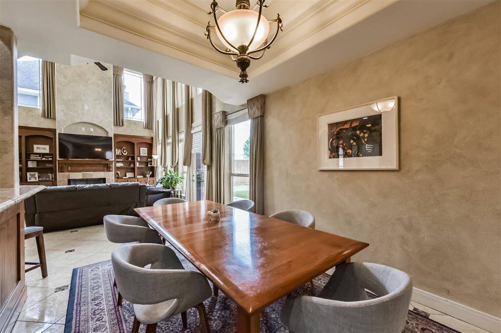 Lovely breakfast area, perfectly located.