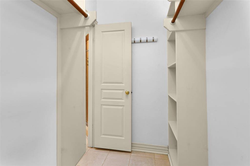 Primary Closet #2.