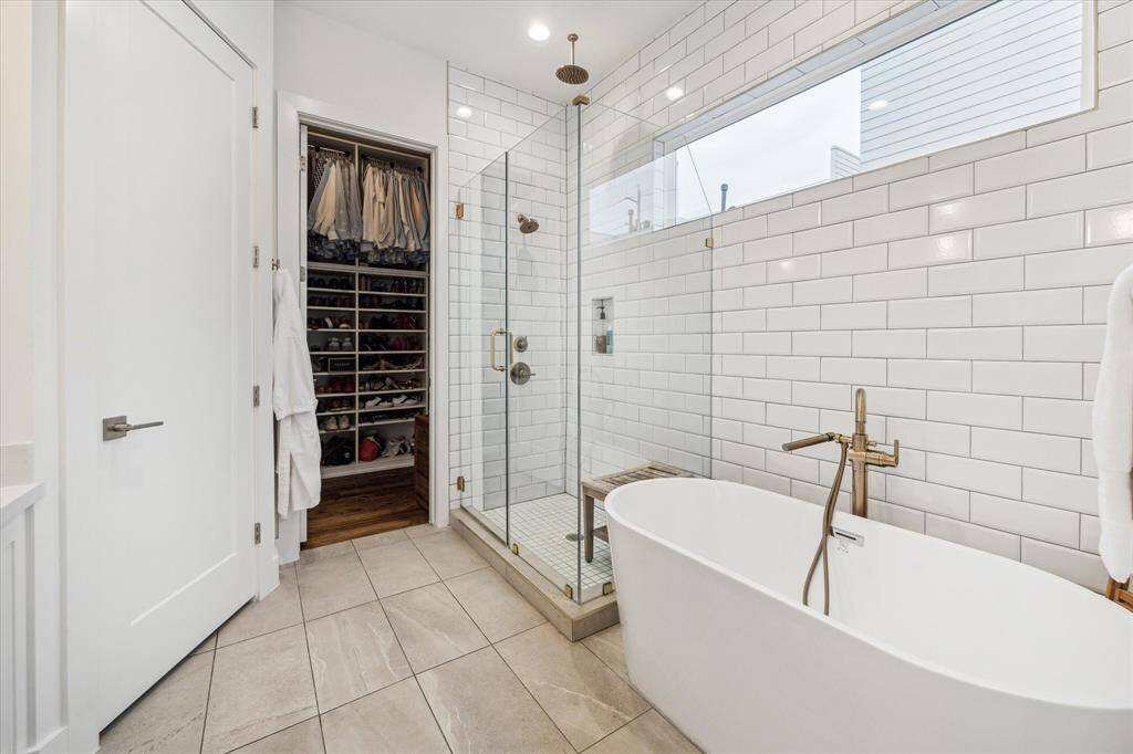 Separate walk-in shower and a soaking tub