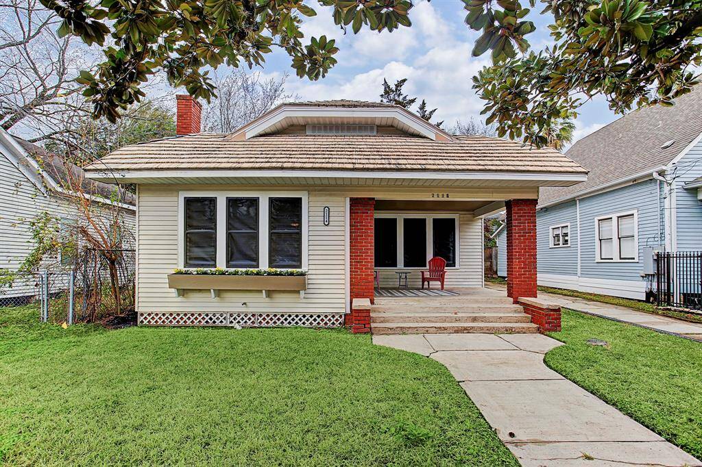 Charming Old 6th Ward Gem fully updated 2025