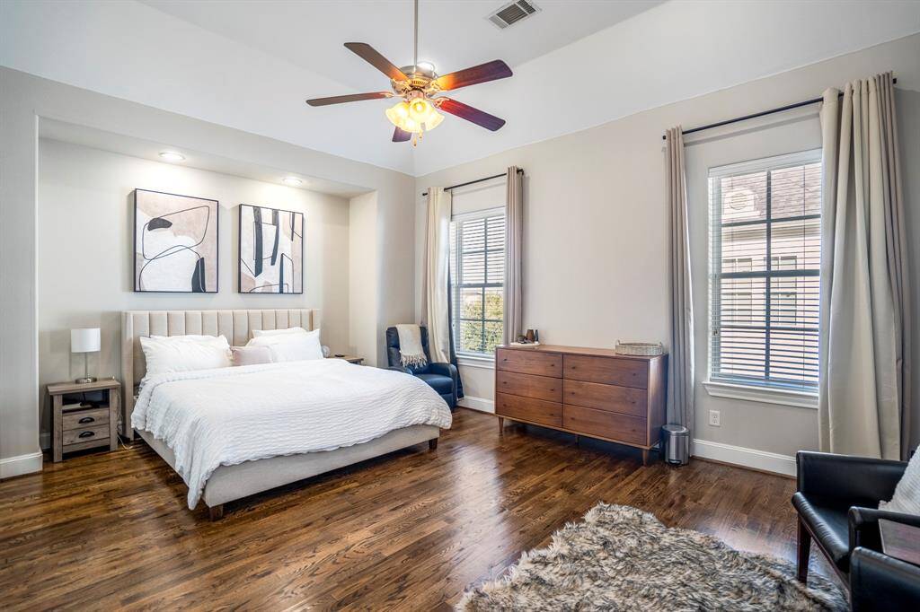 Oversized master bedroom with plenty of natural sunlight.