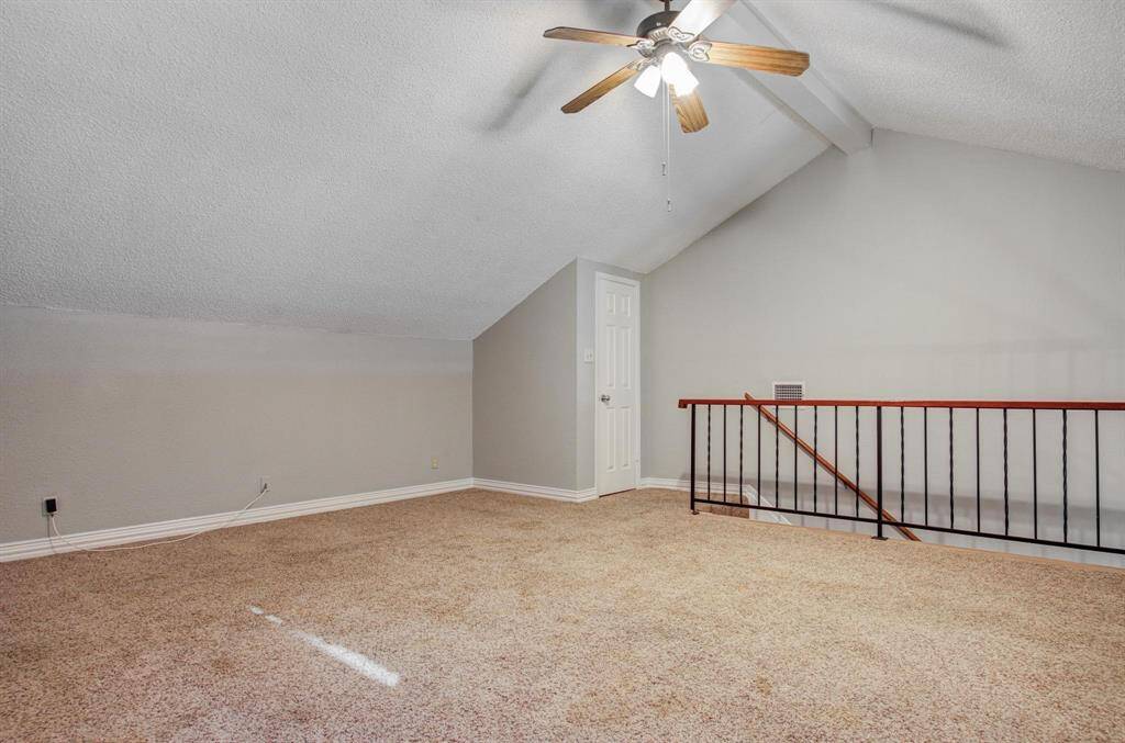 Huge Loft could be a bonus room