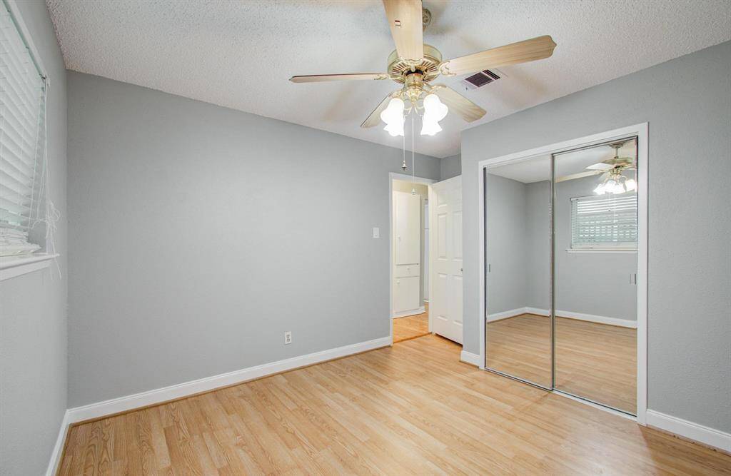 2nd Bedroom with built ins